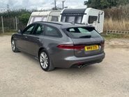 Jaguar XF 2.0 XF R-Sport D Auto 5dr 16