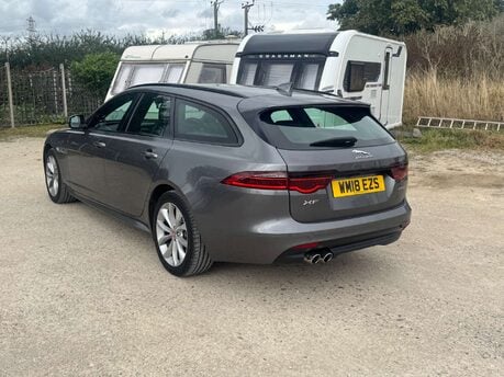 Jaguar XF 2.0 XF R-Sport D Auto 5dr 16