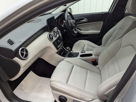 Mercedes-Benz A Class 1.5 A 180 D Sport Executive 5dr 47