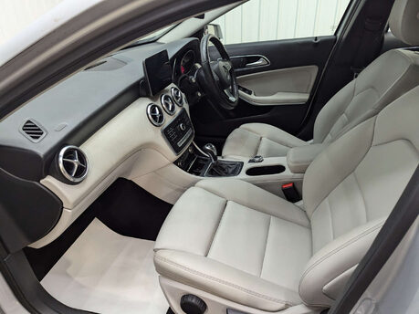 Mercedes-Benz A Class 1.5 A 180 D Sport Executive 5dr 47