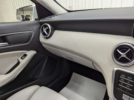 Mercedes-Benz A Class 1.5 A 180 D Sport Executive 5dr 77