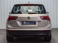 Volkswagen Tiguan 2.0 Tiguan SE Nav TDI BlueMotion Technology 5dr 35