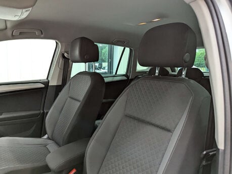 Volkswagen Tiguan 2.0 Tiguan SE Nav TDI BlueMotion Technology 5dr 58