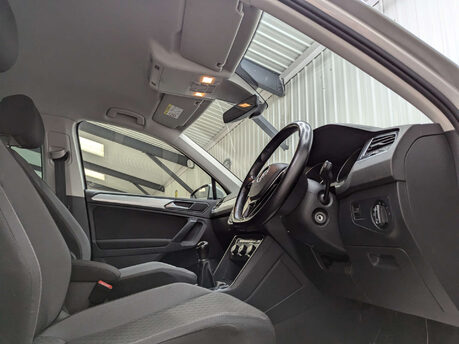 Volkswagen Tiguan 2.0 Tiguan SE Nav TDI BlueMotion Technology 5dr 51
