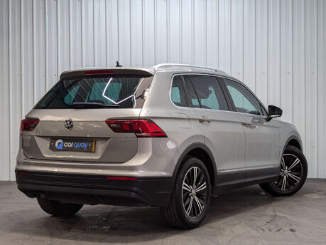 Volkswagen Tiguan 2.0 Tiguan SE Nav TDI BlueMotion Technology 5dr 8
