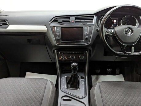 Volkswagen Tiguan 2.0 Tiguan SE Nav TDI BlueMotion Technology 5dr 73