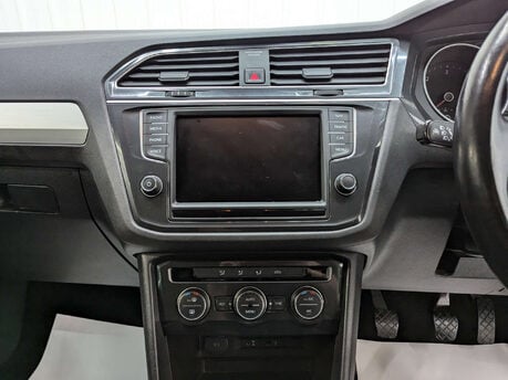 Volkswagen Tiguan 2.0 Tiguan SE Nav TDI BlueMotion Technology 5dr 85