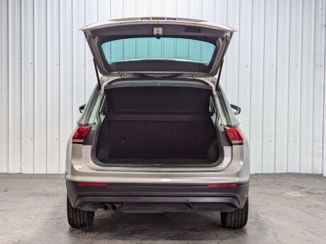 Volkswagen Tiguan 2.0 Tiguan SE Nav TDI BlueMotion Technology 5dr 44