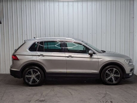 Volkswagen Tiguan 2.0 Tiguan SE Nav TDI BlueMotion Technology 5dr 16
