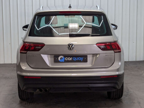 Volkswagen Tiguan 2.0 Tiguan SE Nav TDI BlueMotion Technology 5dr 40