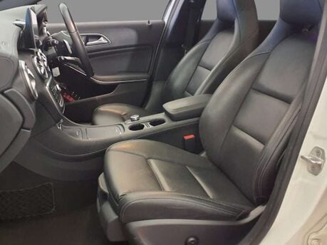 Mercedes-Benz A Class 2.1 A 200 D AMG Line Premium+ Auto 5dr 9
