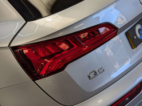 Audi Q5 2.0 Q5 S Line TFSI Quattro Semi-Auto 4WD 5dr 35