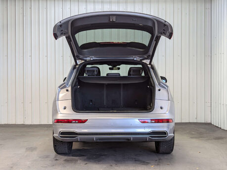 Audi Q5 2.0 Q5 S Line TFSI Quattro Semi-Auto 4WD 5dr 37