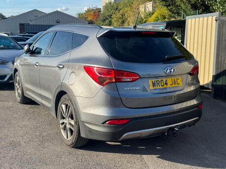 Hyundai SANTA FE 2.2 Santa Fe Premium SE CRDi Auto 4WD 5dr 9
