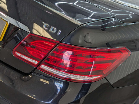 Mercedes-Benz E Class 2.1 E220 AMG Sport CDi Auto 2dr 38