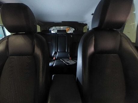 Land Rover Discovery Sport 2.0 Discovery Sport SE TD4 Auto 4WD 5dr 17