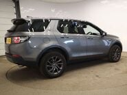 Land Rover Discovery Sport 2.0 Discovery Sport SE TD4 Auto 4WD 5dr 9