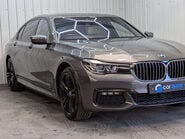 BMW 7 Series 3.0 740ld xDrive M Sport Auto 4WD 4dr 19