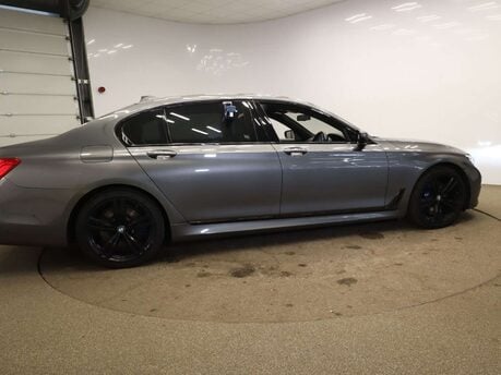 BMW 7 Series 3.0 740ld xDrive M Sport Auto 4WD 4dr 7