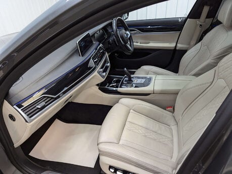BMW 7 Series 3.0 740ld xDrive M Sport Auto 4WD 4dr 55