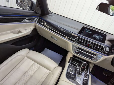 BMW 7 Series 3.0 740ld xDrive M Sport Auto 4WD 4dr 47
