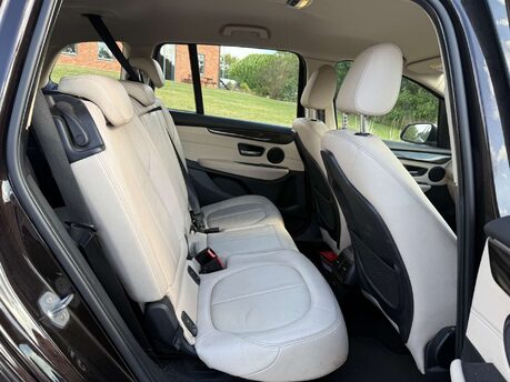 BMW 2 Series 2.0 220d xDrive Luxury Auto 4WD 5dr 8