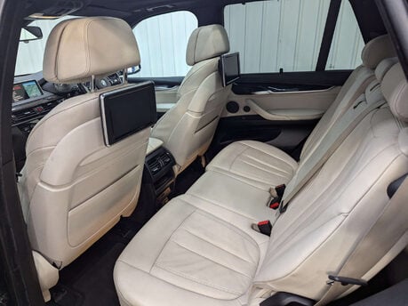 BMW X5 3.0 X5 M50D Auto 4WD 5dr 66