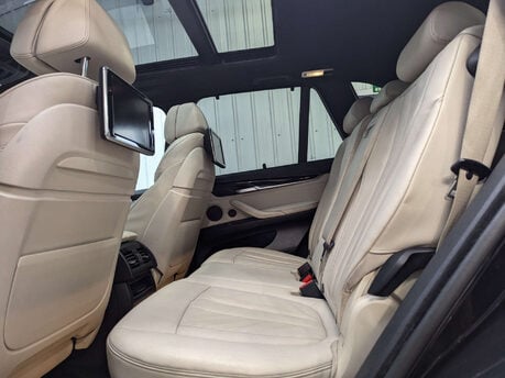 BMW X5 3.0 X5 M50D Auto 4WD 5dr 69
