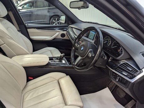 BMW X5 3.0 X5 M50D Auto 4WD 5dr 49