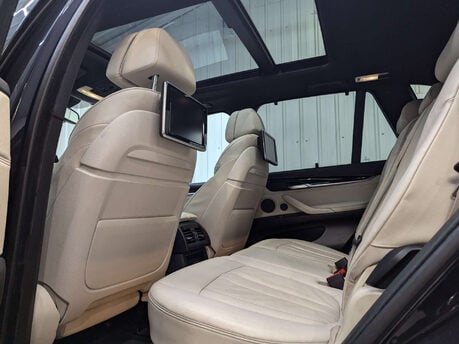 BMW X5 3.0 X5 M50D Auto 4WD 5dr 67