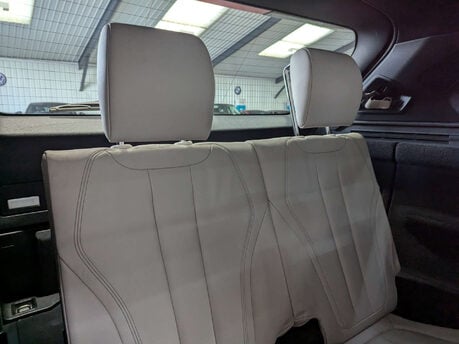BMW X5 3.0 X5 M50D Auto 4WD 5dr 71