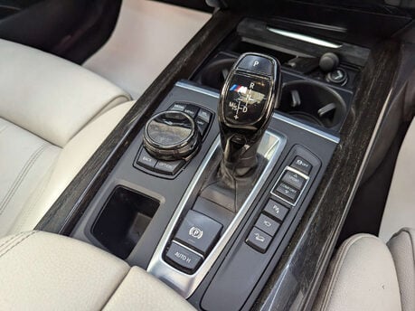 BMW X5 3.0 X5 M50D Auto 4WD 5dr 97