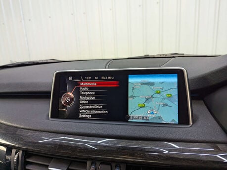 BMW X5 3.0 X5 M50D Auto 4WD 5dr 93