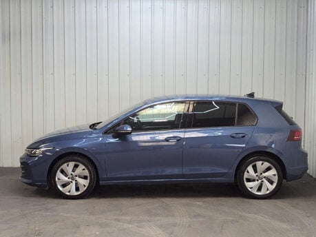 Volkswagen Golf 1.5 Golf Match TSi 5dr 17