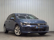 Volkswagen Golf 1.5 Golf Match TSi 5dr 4
