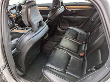 Volvo S90 2.0 S90 Inscription D5 PowerPulse AWD Auto 4WD 4dr 65