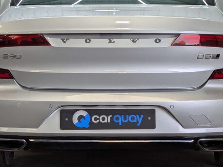 Volvo S90 2.0 S90 Inscription D5 PowerPulse AWD Auto 4WD 4dr 39