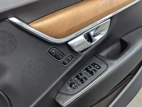 Volvo S90 2.0 S90 Inscription D5 PowerPulse AWD Auto 4WD 4dr 78