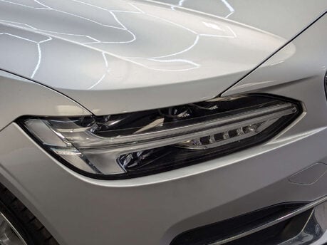 Volvo S90 2.0 S90 Inscription D5 PowerPulse AWD Auto 4WD 4dr 28