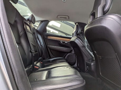 Volvo S90 2.0 S90 Inscription D5 PowerPulse AWD Auto 4WD 4dr 62