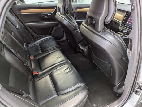 Volvo S90 2.0 S90 Inscription D5 PowerPulse AWD Auto 4WD 4dr 59