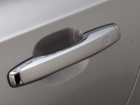 Volvo S90 2.0 S90 Inscription D5 PowerPulse AWD Auto 4WD 4dr 33