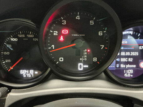 Porsche Macan 2.0 Macan Semi-Auto 4WD 5dr 19