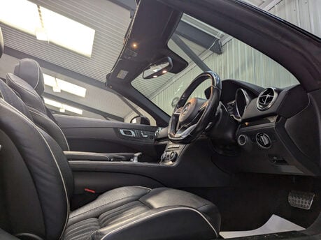 Mercedes-Benz SL Series 3.0 SL 400 AMG Line Auto 2dr 51