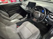 Toyota C-HR 1.8 C-HR-Dynamic HEV CVT 5dr 1