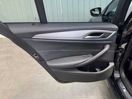 BMW 5 Series 2.0 520d xDrive M Sport Auto 4WD 4dr 70