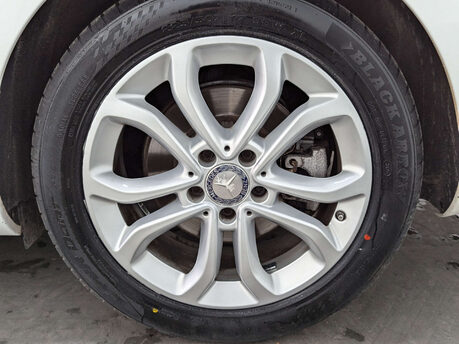 Mercedes-Benz C Class 2.1 C 220 Sport D Auto 2dr 30