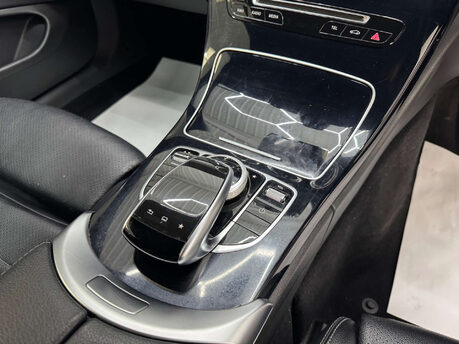 Mercedes-Benz C Class 2.1 C 220 Sport D Auto 2dr 84