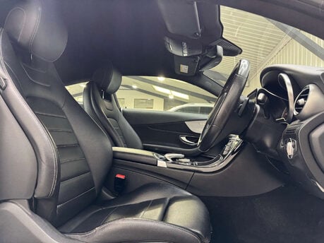 Mercedes-Benz C Class 2.1 C 220 Sport D Auto 2dr 51