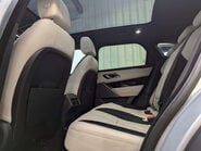 Land Rover Range Rover Velar 2.0 Range Rover Velar R-Dynamic SE D240 Auto 4WD 5dr 67